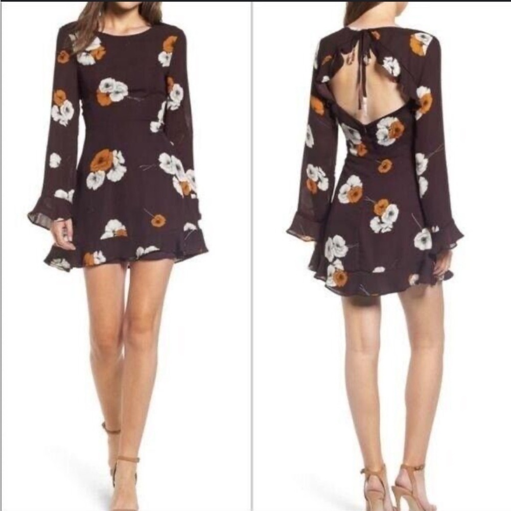 CUPCAKES & CASHMERE Aubergine Leena Bell Dress Mini Long Sleeve size 4